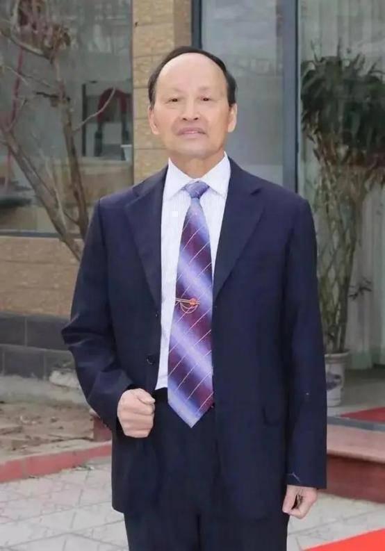 中国书画家人气指数排行榜——余新志